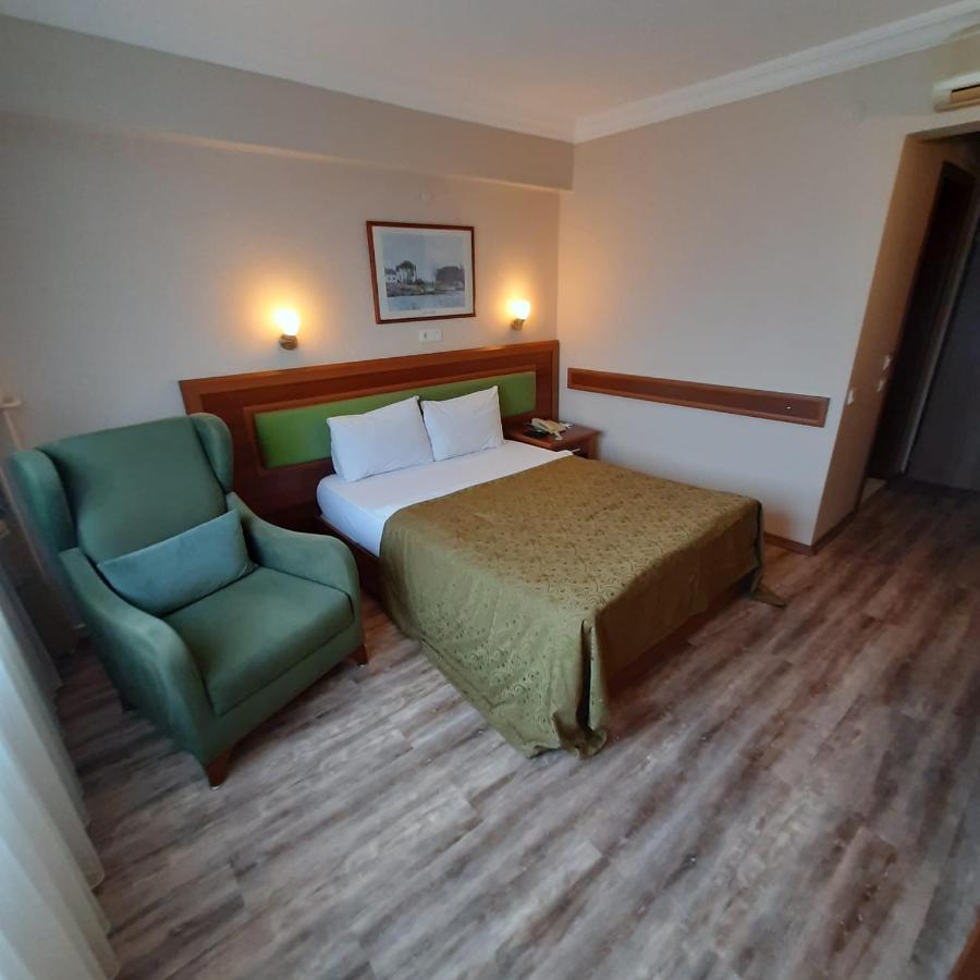 Hotel Villa Marina Бандырма Экстерьер фото