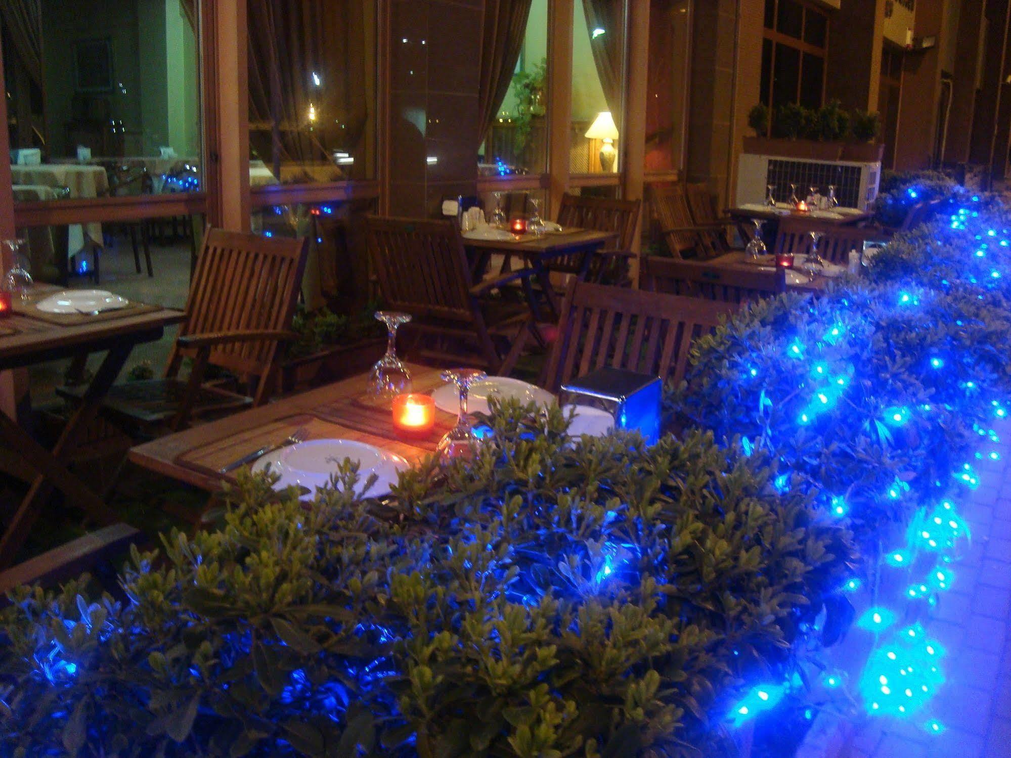 Hotel Villa Marina Бандырма Экстерьер фото