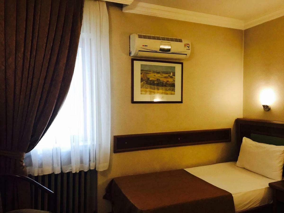 Hotel Villa Marina Бандырма Экстерьер фото